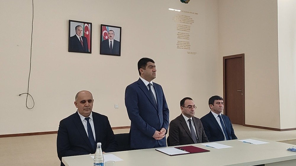 Seymur Orucov növbəti səyyar görüşünü Vurğun qəsəbəsində keçirdi